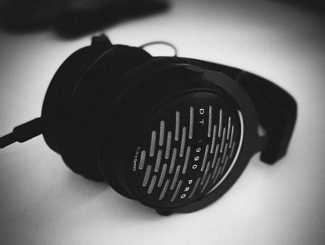 Beyerdynamic DT 1990 PRO